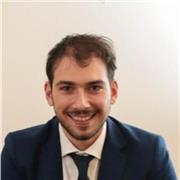 Avvocato offre aiuto per redazione tesi di laurea